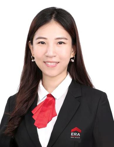 Yumi Leong